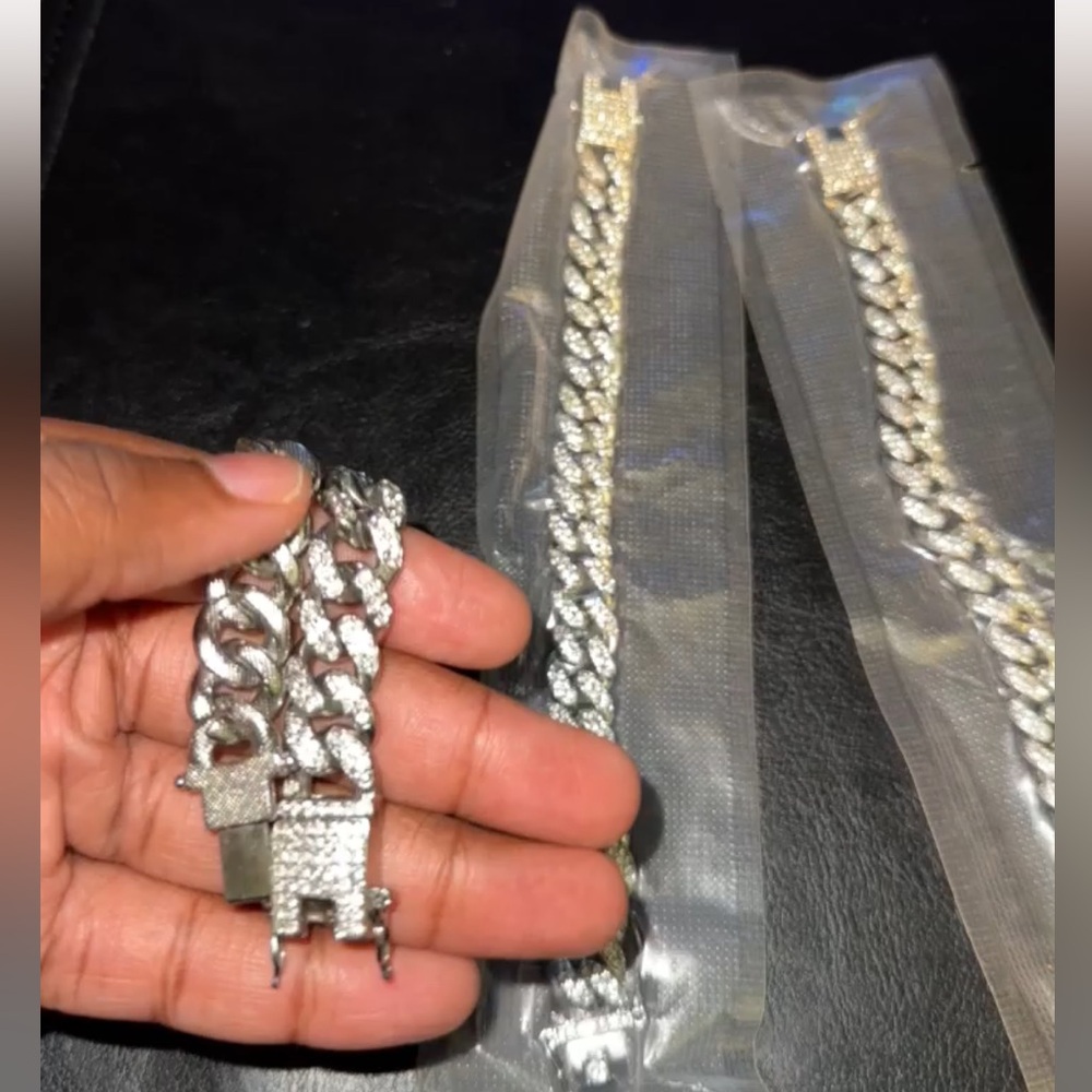 💎 SILVER ICEY CUBAN LINK BRACELET